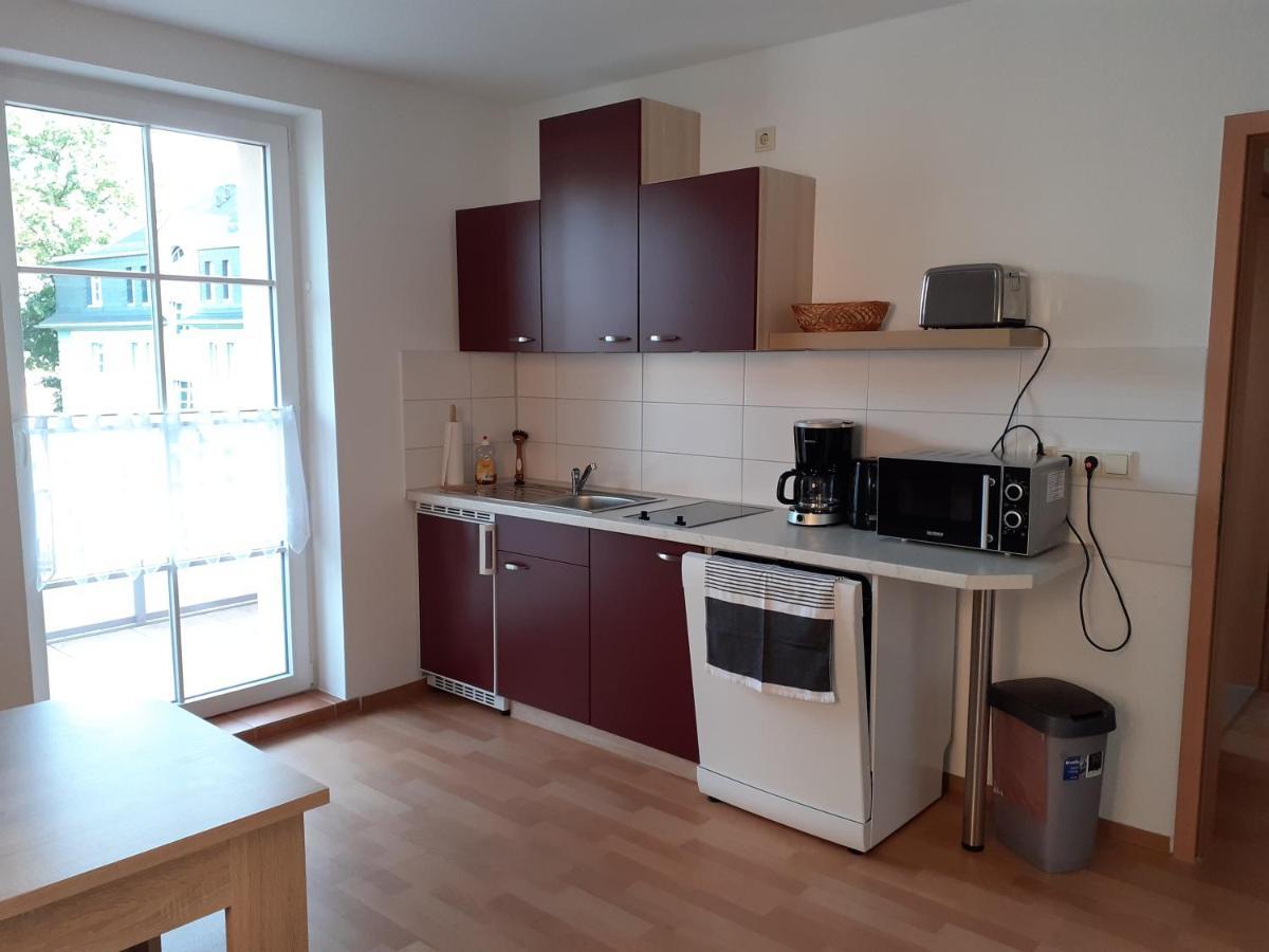 Ferienwohnung - August-Bebel-Str. 19 Oelsnitz  Exterior photo
